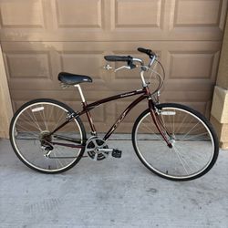 GT Comfort Bike. Steel. Windstream Series. 21 Speed. 700c Wheels. BRAND NEW TIRES. 