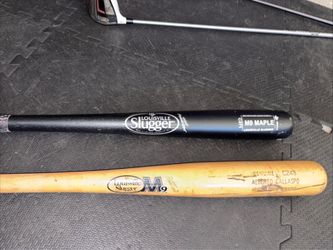Lot of 2 Louisville Slugger M9 Maple Wood Baseball Bats - C271 & Player Issued C243 Alberto Callaspo Arizona Diamondbacks