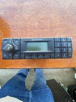 Mercedes Benz Stereo