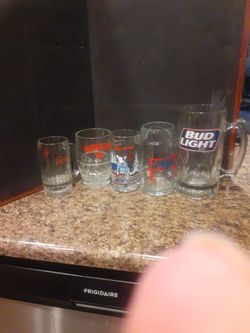 Vintage Budweiser Beer Mugs 