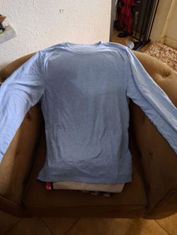 Old Navy crew-neck long sleeve thin