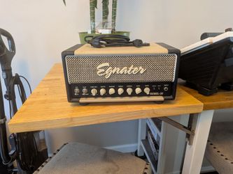 Engator rebel 20 with bugera 12" speaker