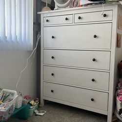 White drawers