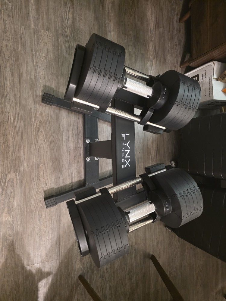 Lynx 9-50 Lb Adjustable Dumbbell