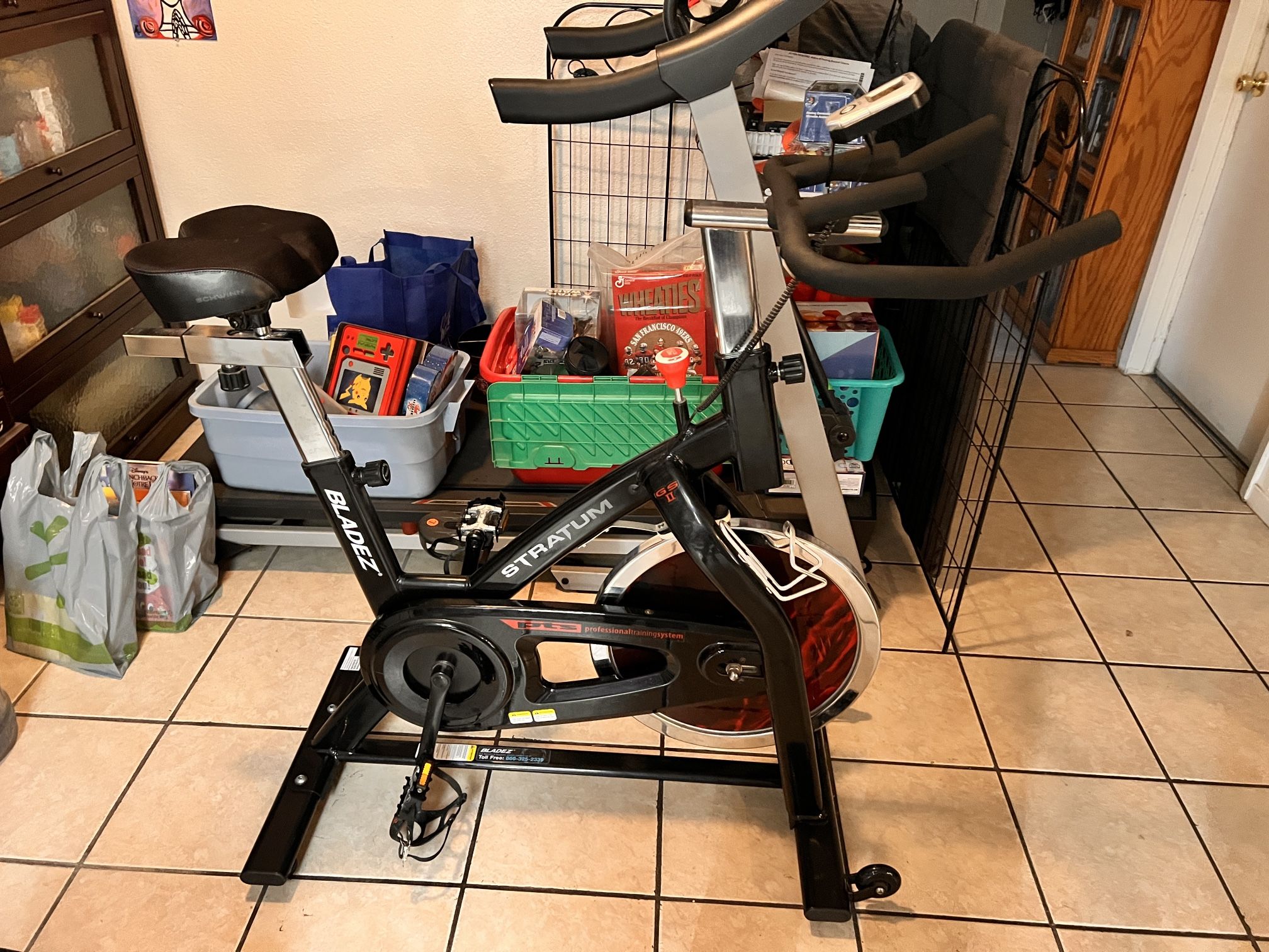 Blades exercise bike