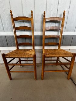 2 Chairs