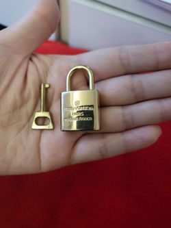 🔐