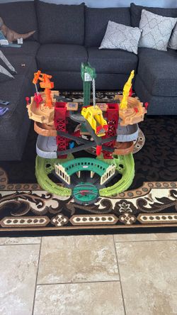 Thomas & Friends Trains & Cranes Super Tower playset