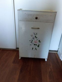 Vintage mid-century metal laundry hamper