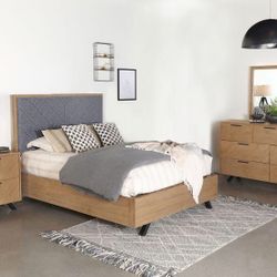 4 Piece Bedroom Set Include Queen Bed, Dresser, Mirror, 1 Nightstand…Optional Chest can be added
