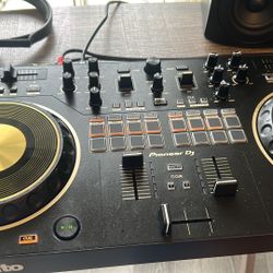 Dj Rev-1