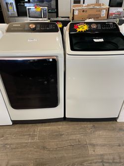 Samsung Washer & Gas Dryer Set Read Description
