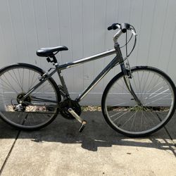 Men’s 26 Inch Raleigh  Touring Bike Aluminum Frame