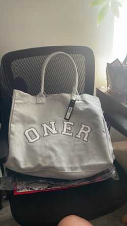 Oner Tote