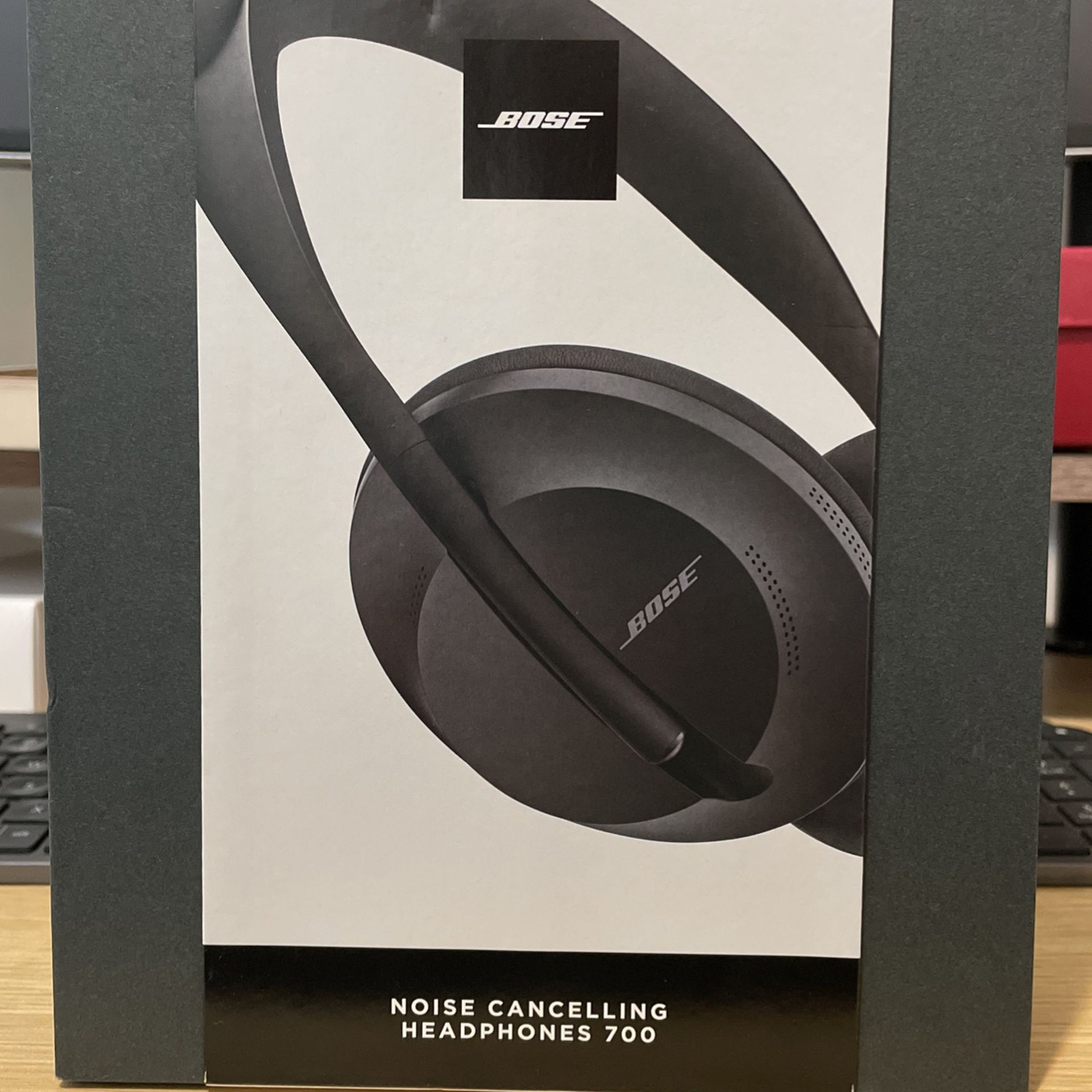 Bose - Headphones 700 Wireless Noise Cancelling