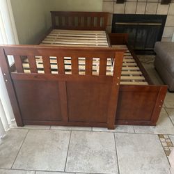 Twin Bed With Trundle