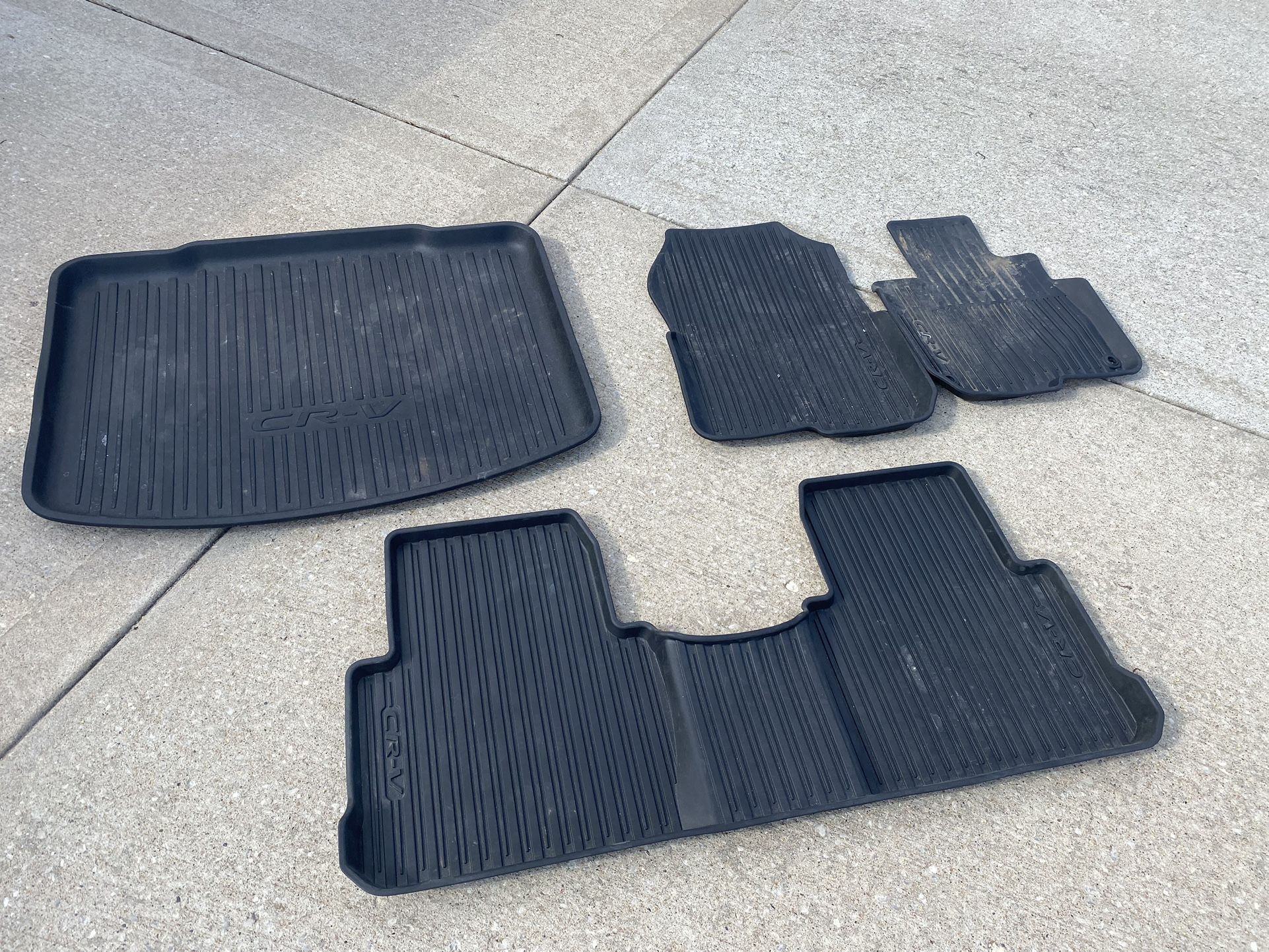 Honda CRV all weather high Side Mats and Cargo Mat