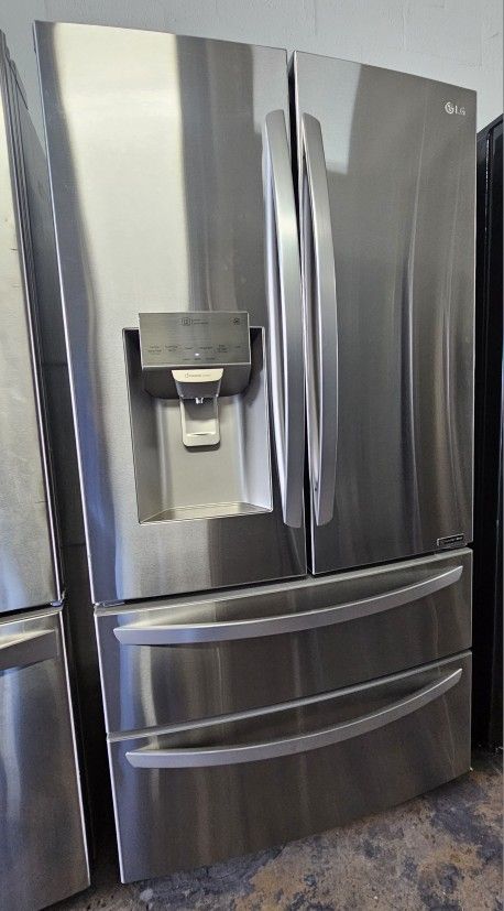 LG REFRIGERATOR. 36"