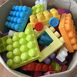 Mega blocks , $8