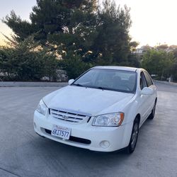 2006 Kia Spectra 