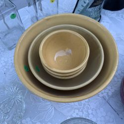 Vintage Collectible Mustard Bauer Pottery