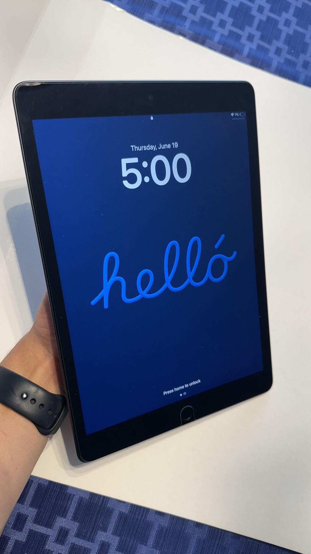 iPad 9th Gen (256 GB) - WiFi