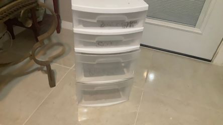 Cajonería de platico