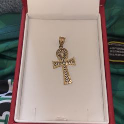 10 Karat Pendent 