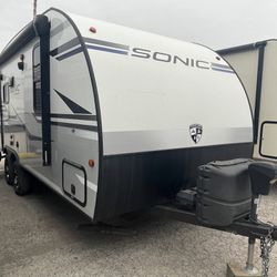 2019 Sonic RV Camper Travel trailer 