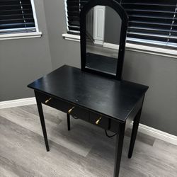 Black Vanity With Mirror And Plug In/USB Station