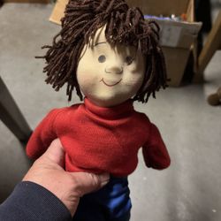 Ramona Quimby 1985 Cloth Fabric Doll  Beverly Cleary Brown Yarn Hair 