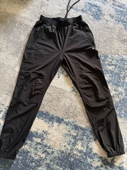 Represent Team 247 Training Pant Size M the original price is $180 before tax now only 120