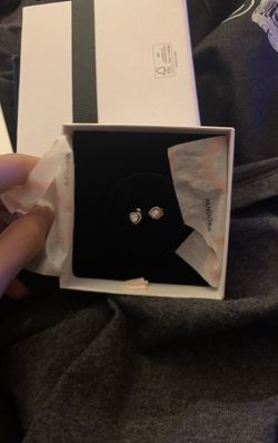 Pandora Heart Studded Earrings