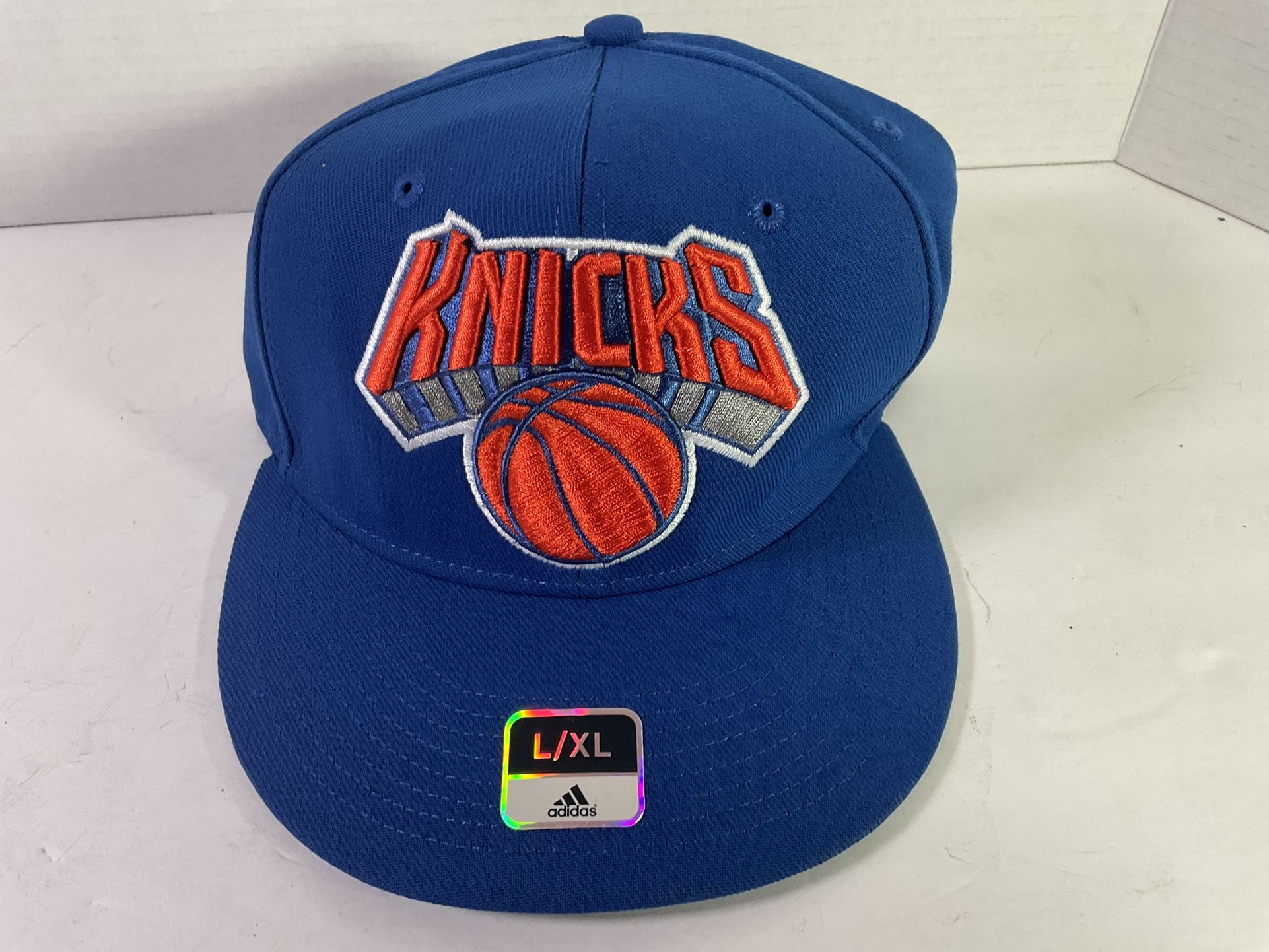 New York Knicks Adidas Flat Visor Flex Hat L/XL BRAND NEW embroidered