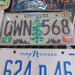 Retired Decorative Plates 