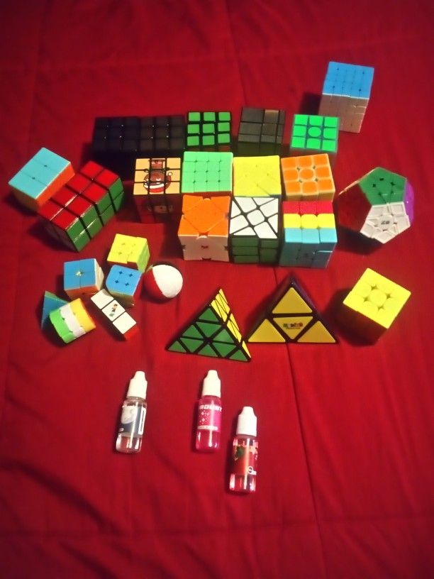Rubik's Cube Lot