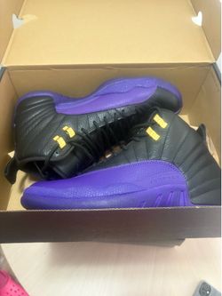 Air Jordan 12 retro size 7 1/2M 9W