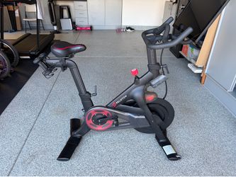 Peloton Bike, Great Condition!