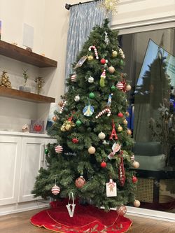 7 Ft Pre-lit Tree