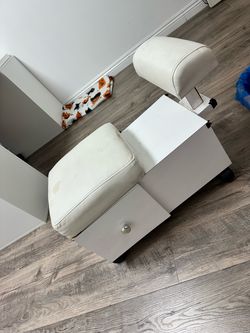 Pedicure cart