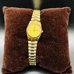 Vintage Seiko SQ Gold Tone Day Date Quartz Presidential Ladies Watch- New Batt.