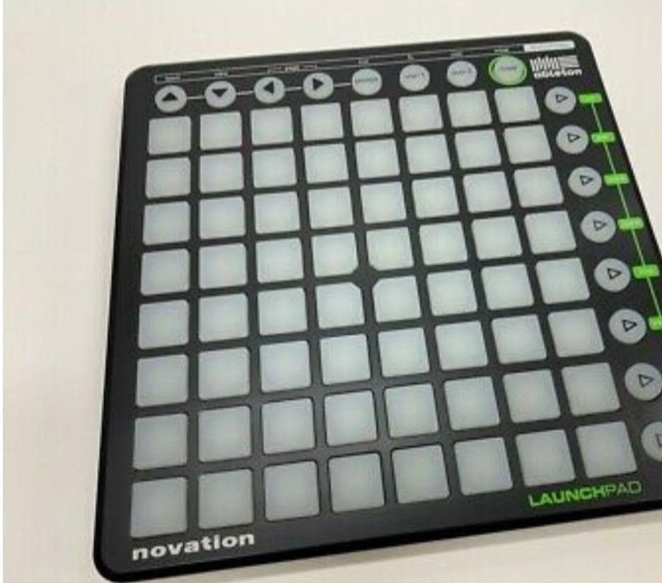 Novation Launchpad MK1