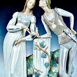 Lladro “Romeo and Juliet” 