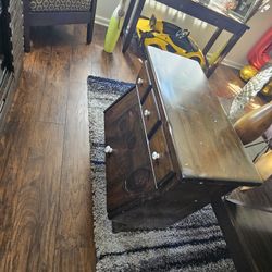 Free Free Great Condition Drawer And Lift Drawer Storage Table.
