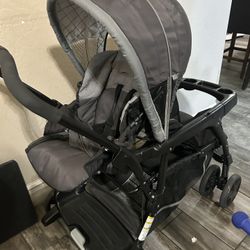 Double Stroller Good Conditions Graco