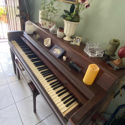 Antique piano