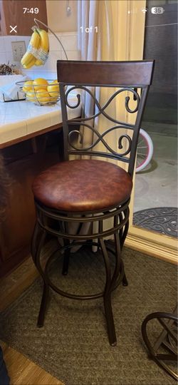 2 NEW Bar Stools