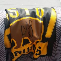 Cam Neely Signed Bruins Sweatshirt.