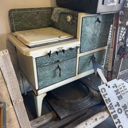 Antique Old Tappan Gas Stove / Oven