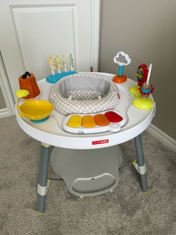Skip Hop Baby Activity Center with Chairs